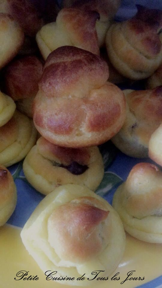 Petits Choux à la&nbsp;Chantilly