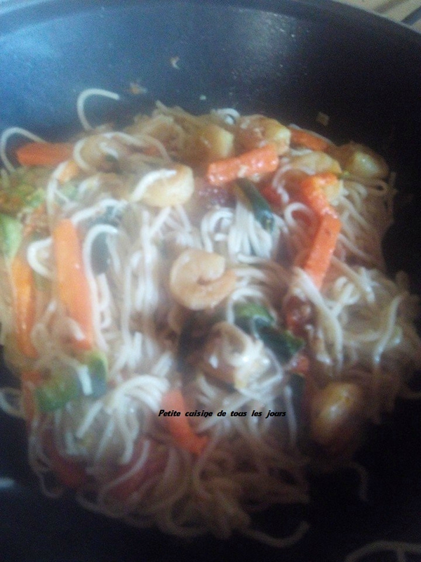 Nouilles Chinoises sautées aux&nbsp;crevettes